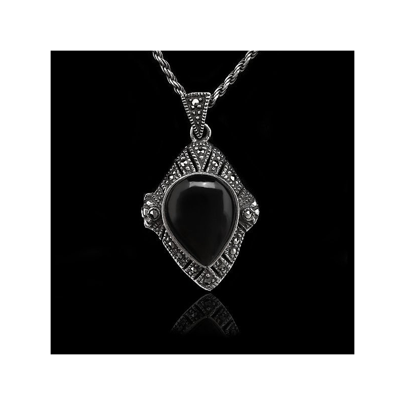 Relicario "Forma Diamante" Onix & Marcasitas Relicario "Forma Diamante" Onix & Marcasitas