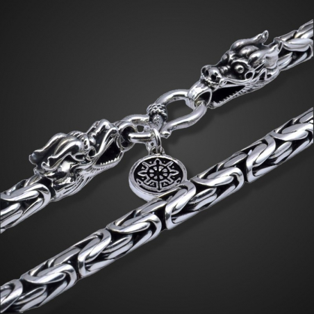 « Ancienne Byzantine » ou « Borobudur »
Chaîne en argent épaisse
pour homme 5 mm « Ancienne Byzantine » ou « Borobudur »
Chaîne en argent épaisse
pour homme 5 mm