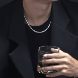 « Ancienne Byzantine » ou « Borobudur »
Chaîne en argent épaisse
  pour homme 4mm